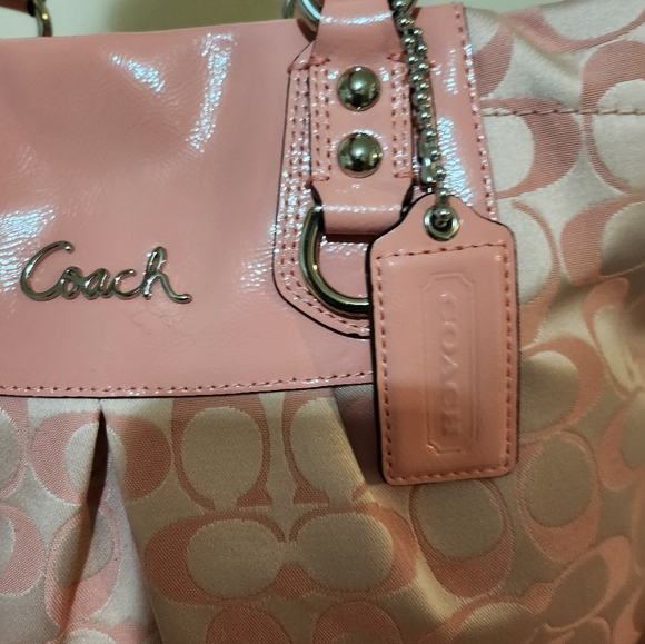 Coach Monogram Ashley Blush Pink  2way Shoulder Bag EUC - Picture 8 of 16